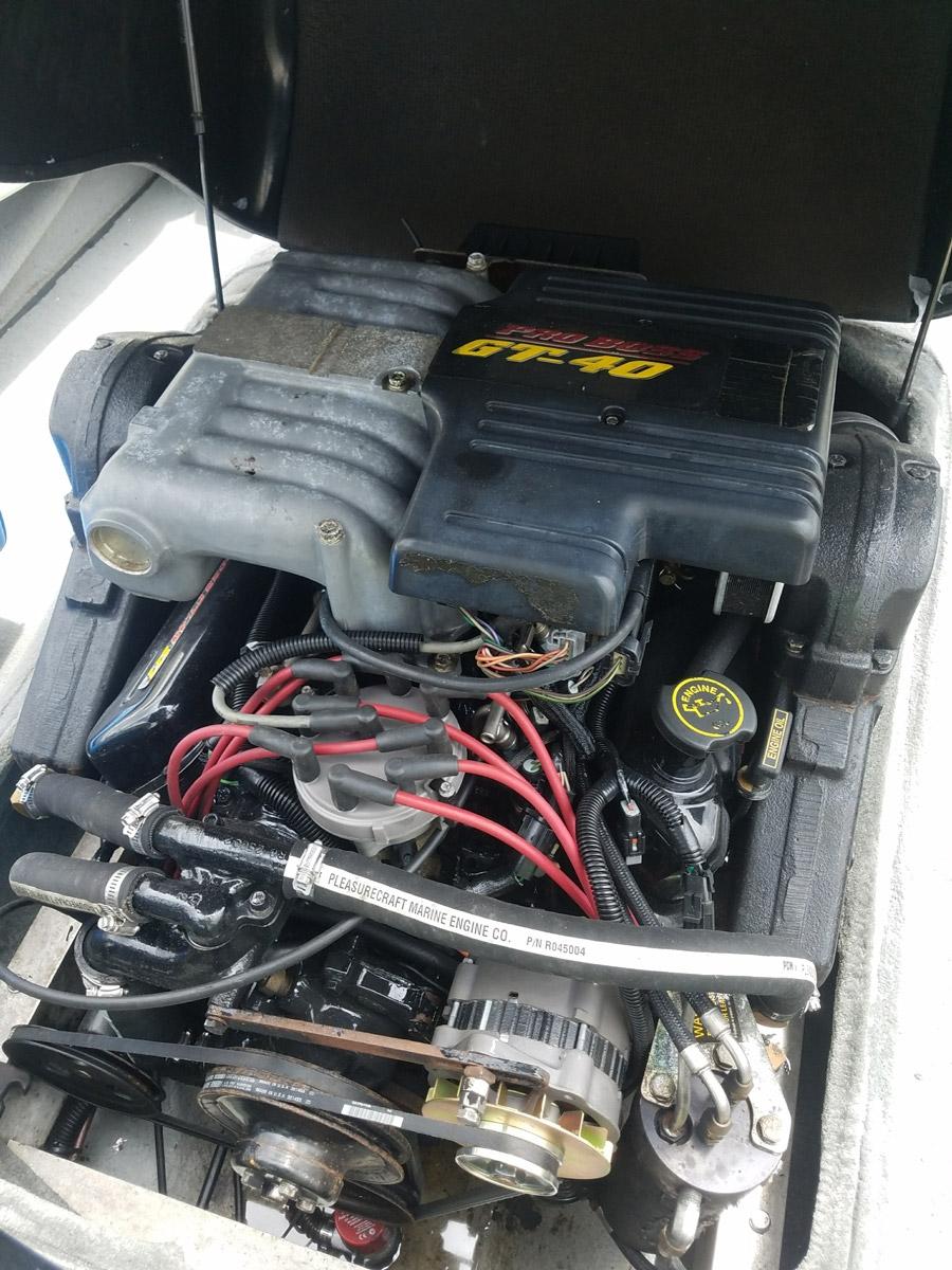 GT40 engine bay