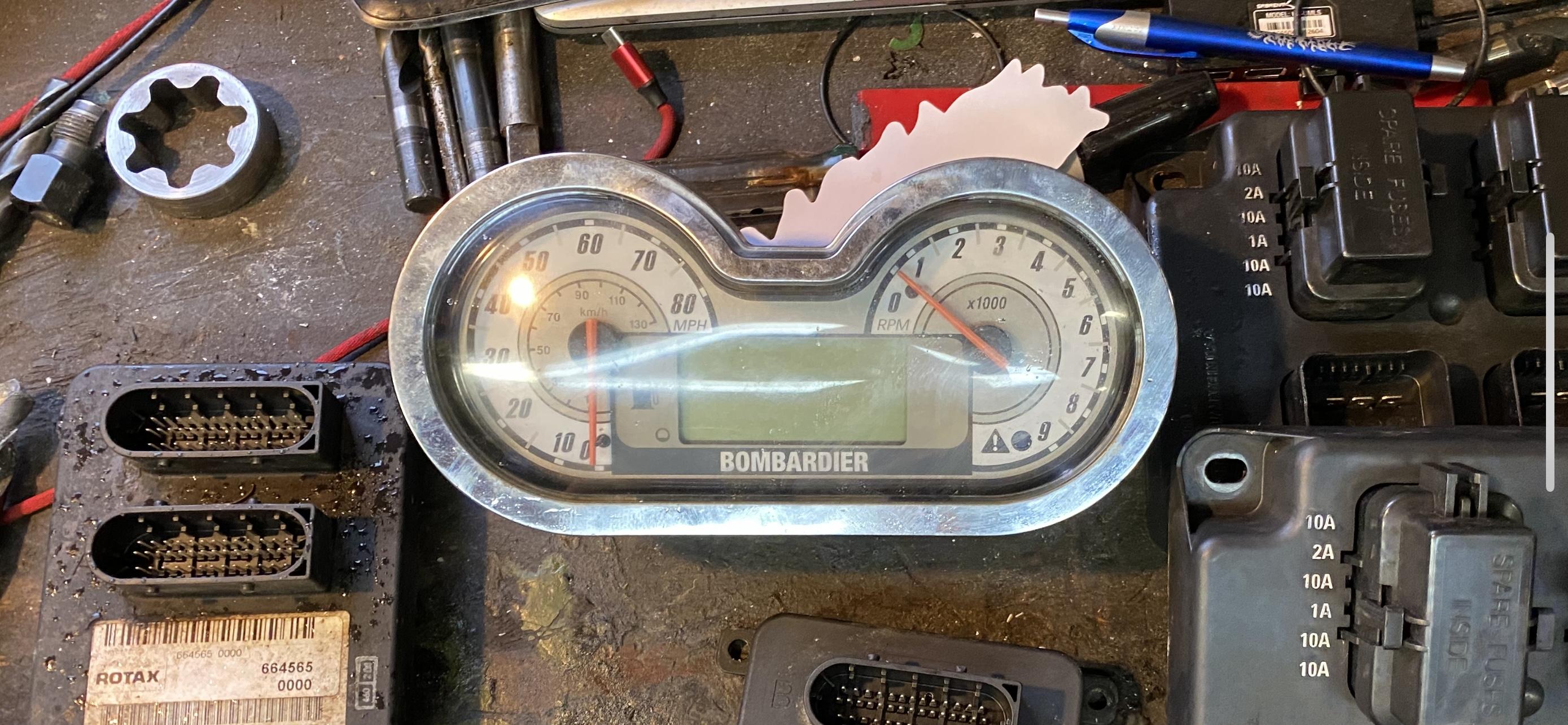 2002-2005 Sea-Doo gauge cluster